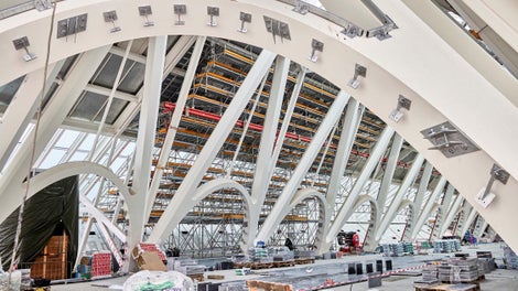 Door een systeem met PERI UP te bedenken kwam PERI met een zeer economische oplossing.