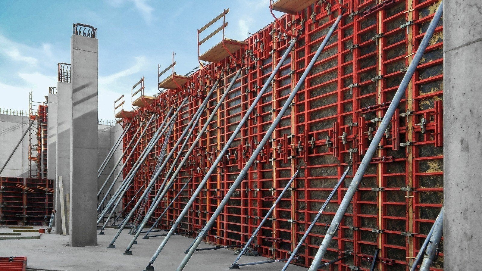 Stabilizovanie debnenia použitím stabilizátora RS 210, RS 450 a RS 1000