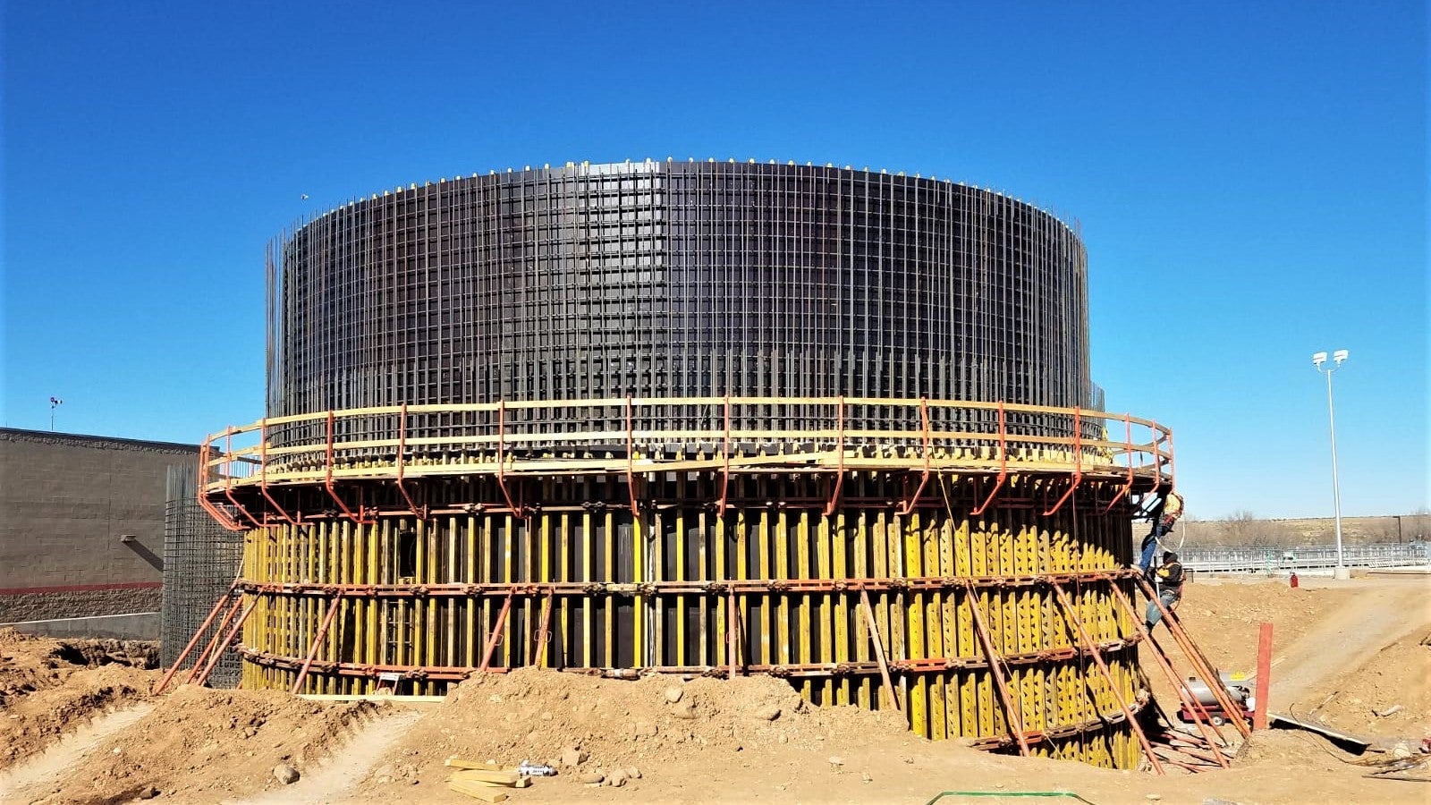 PERI GRV Formwork was used to form the tanks