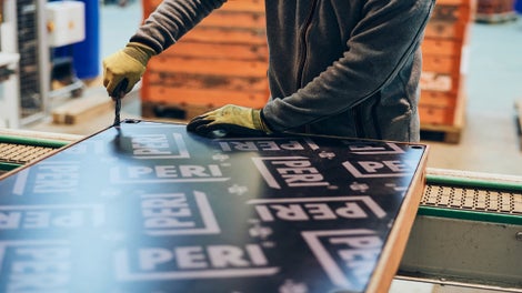 Vermietung von Schalungs- und Gerüstmaterial im Einsatz 2