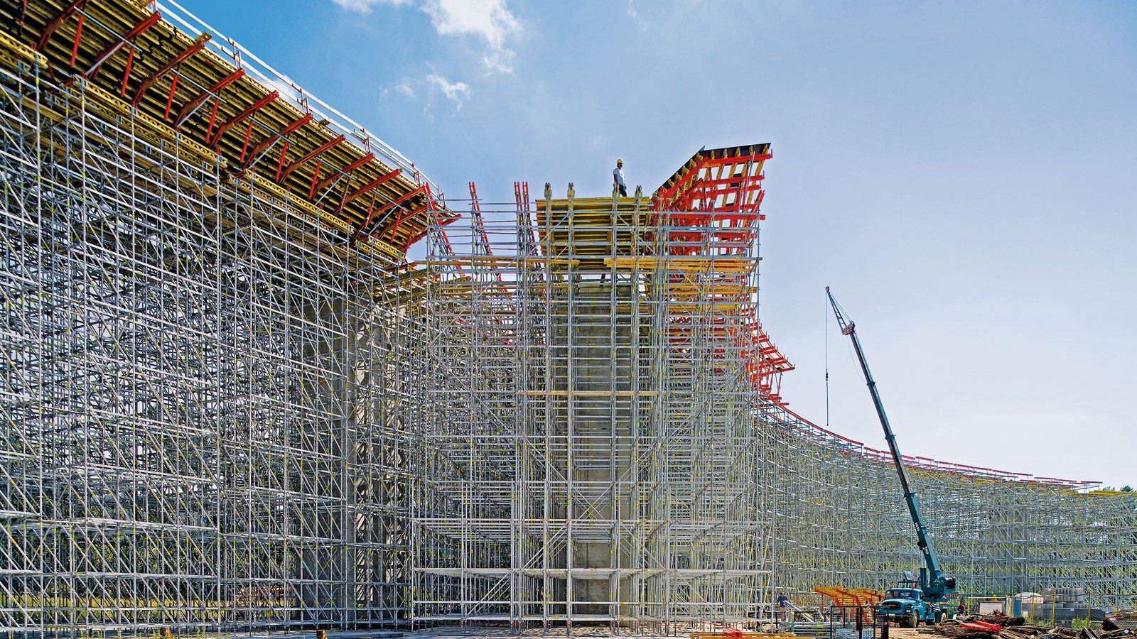 Each standard is positioned in the system to suit both the geometry and the load to be carried.<br/>