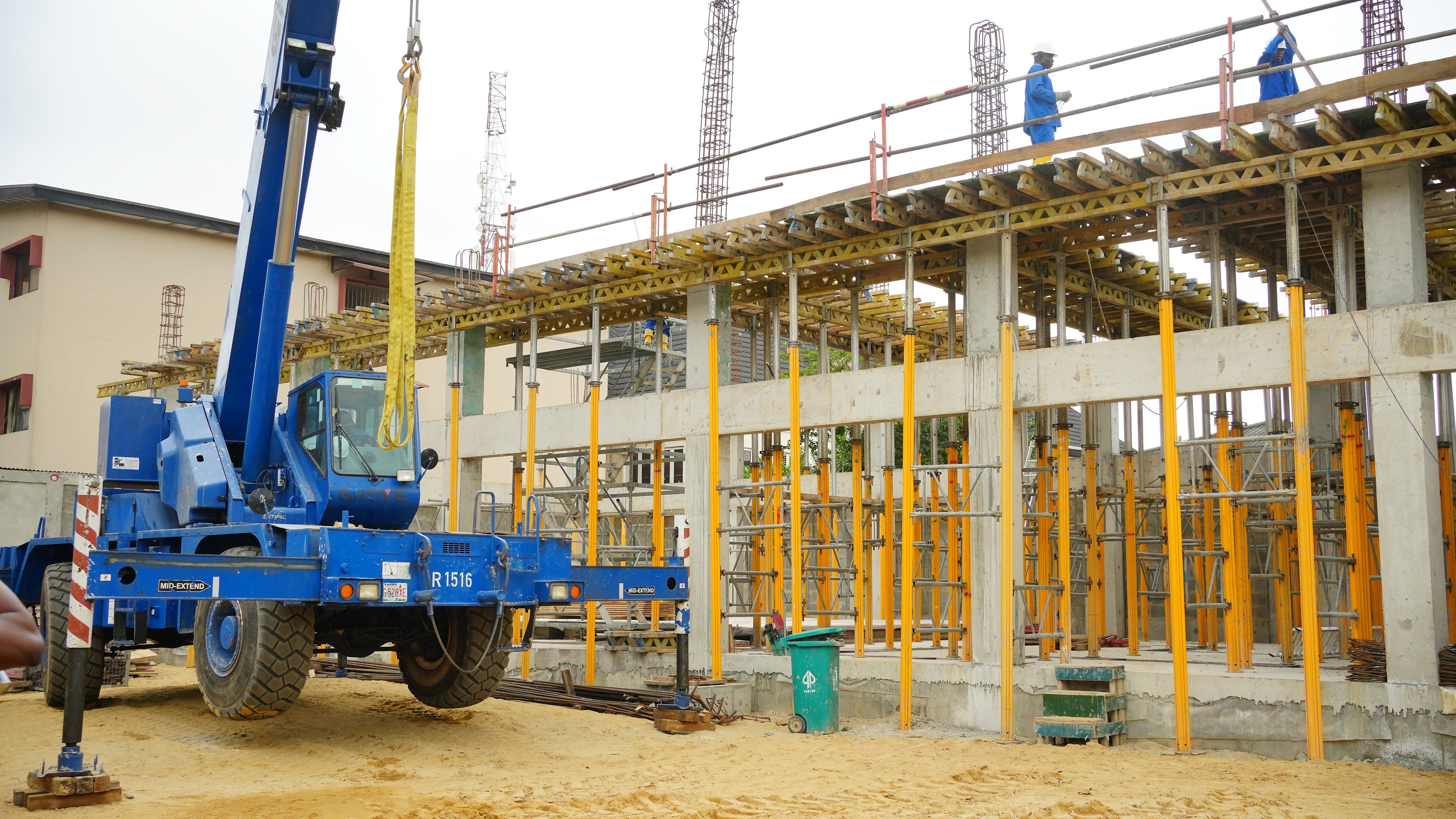 Construction of Marriot hotel Ikeja with the use of the PERI UP Scaffolding System