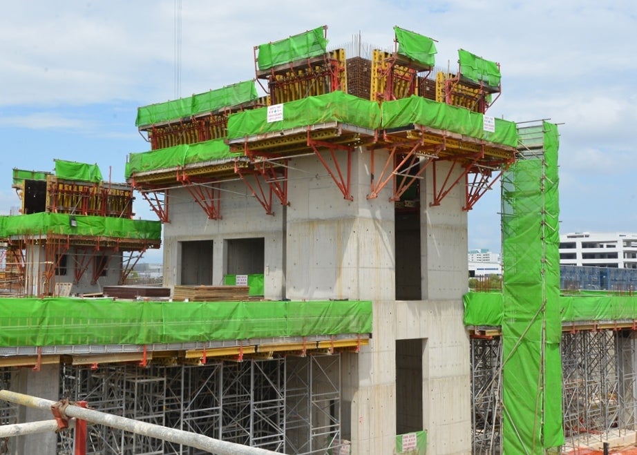 VARIO GT 24 Wall Formwork &amp; CB 240 Climbing System