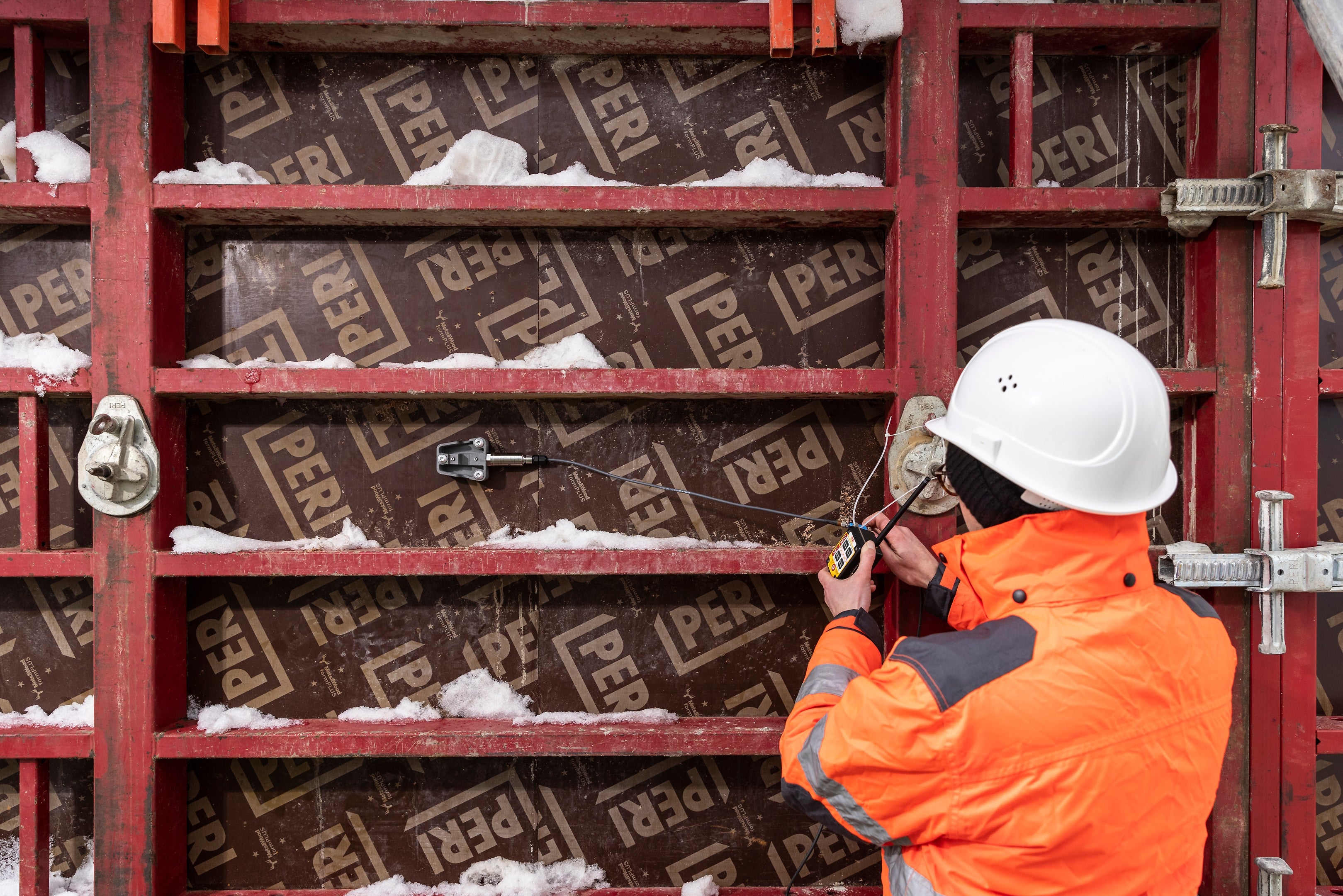 The PERI InSite Pressure Sensor was used on the Regent Street Flyover project in Leeds.