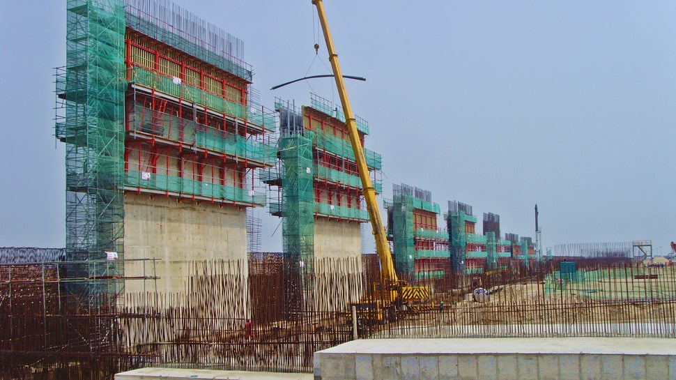 베트남 포모사 그룹 제철소 원료처리설비, 베트남