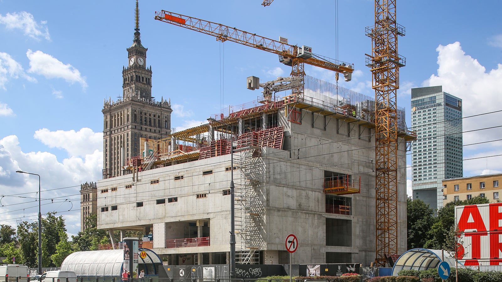 Central Point, Warszawa