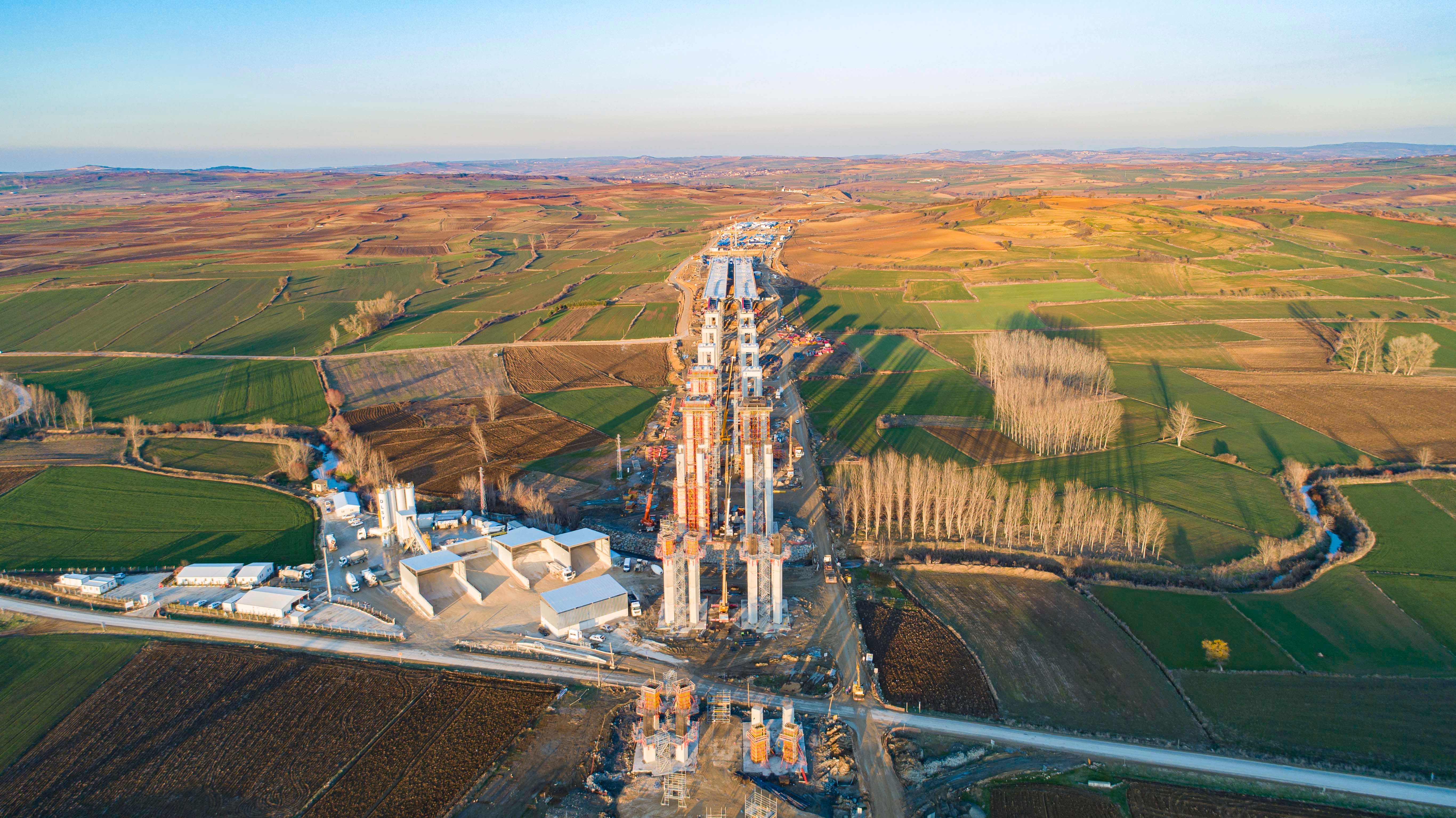 1915 Çanakkale Köprüsü ve Otoyol Viyadükleri