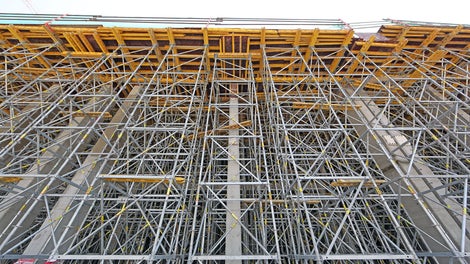 PERI UP Rosett shoring system used for heights up to 14m for cantilever support