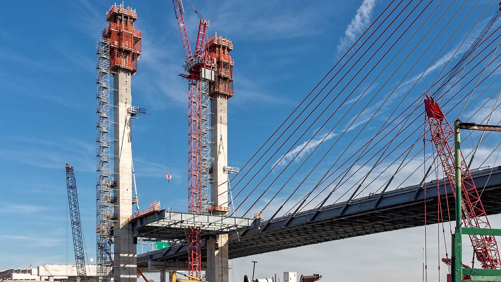 Originally constructed in the 1930s, the old Kosciuszko Bridge was the only crossing of Newtown Creek that was not a drawbridge. In the 75 years since its opening, traffic has grown exponentially while the structure itself has both aged and become functionally obsolete.