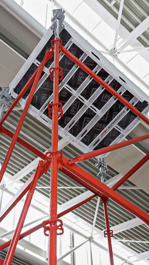 PERI ALPHADECK ne iziskuje upotrebu krana ili bilo kakvog dodatnog montažnog pribora do visine od 3.50 m.