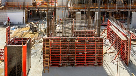 DOMINO 300 se pokazao idealnim zbog visine oplate, povoljne cene i brzine montaže.