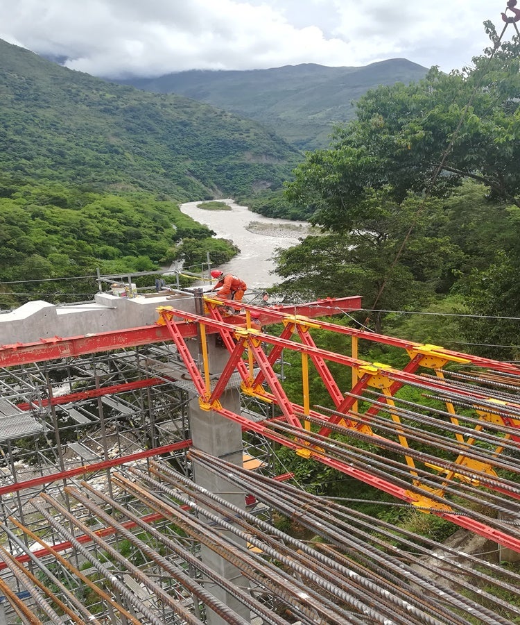 Sistema Alphakit para puentes