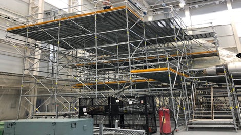 Леса для ведения ремонтных работ воздушных судов