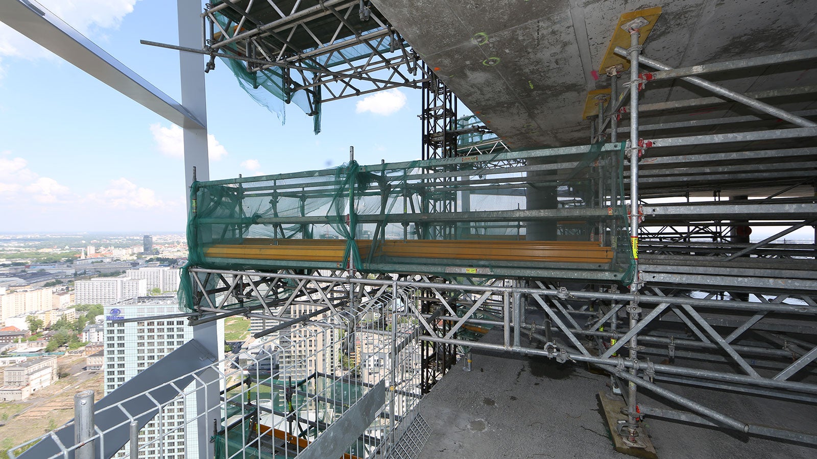 Warsaw Spire - rusztowania