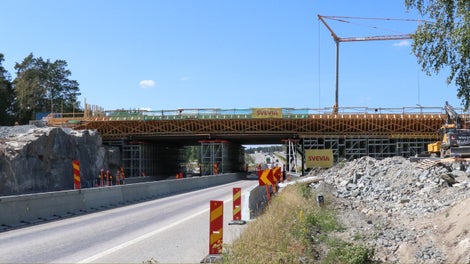 267 Rotebroleden i Stockholm är en förbindelselänk mellan E18 Stäket och E4 Rotebro