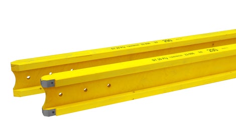 Стенка из влагостойкой фанеры толщиной 24 мм гарантирует долгий срок службы