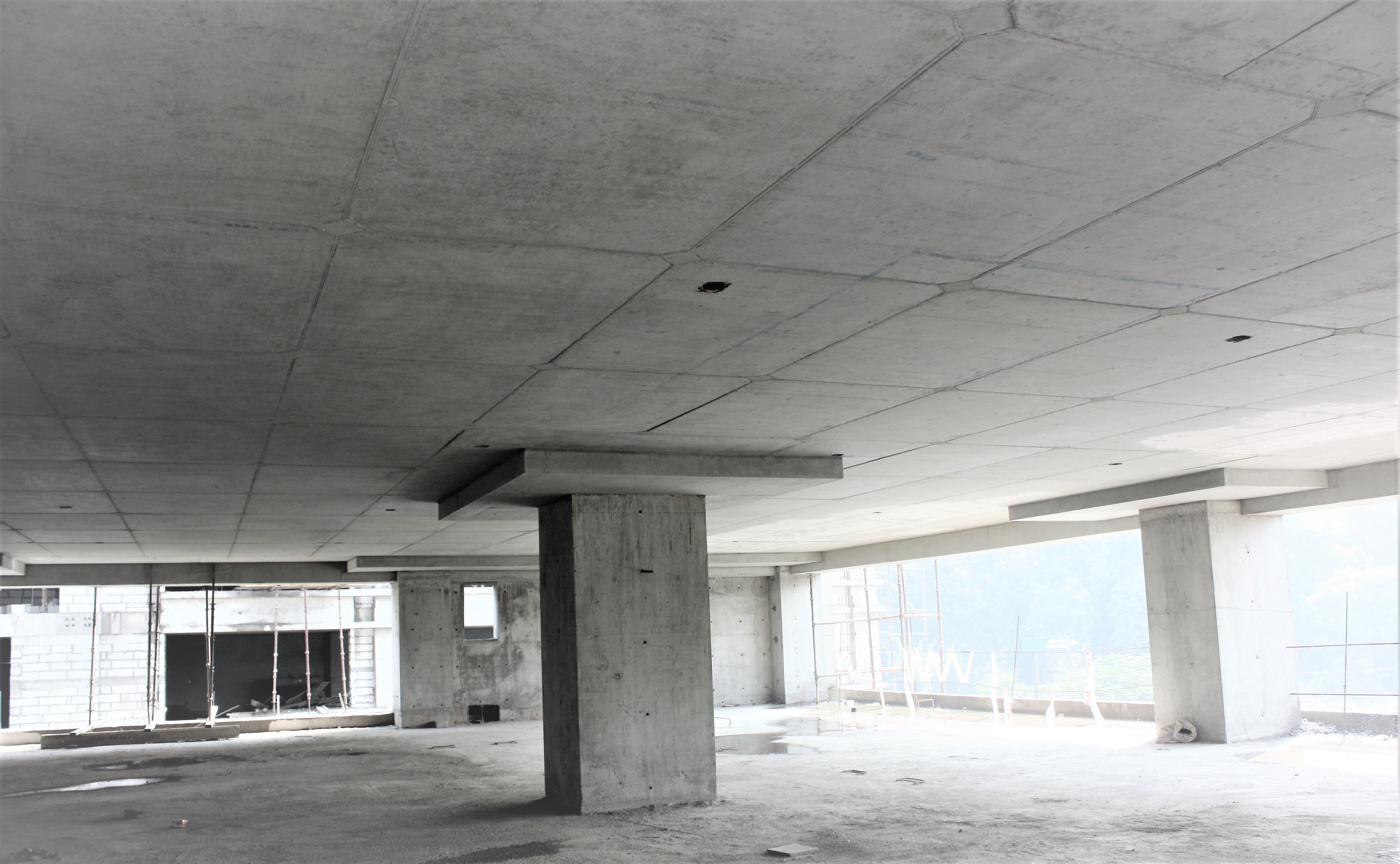 Excellent concrete surface finish post deshuttering