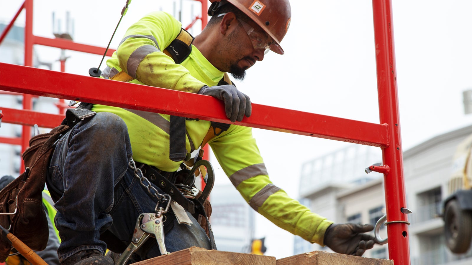 PD 5 10K shoring system uses low weight components and sophisticated frame design to increase productivity.