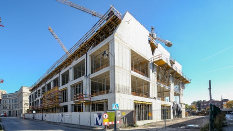 Widok budynku od ul. Łąkowej.