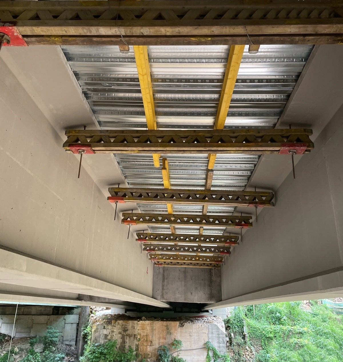 Encofrado para losas con vigas MULTIFLEX