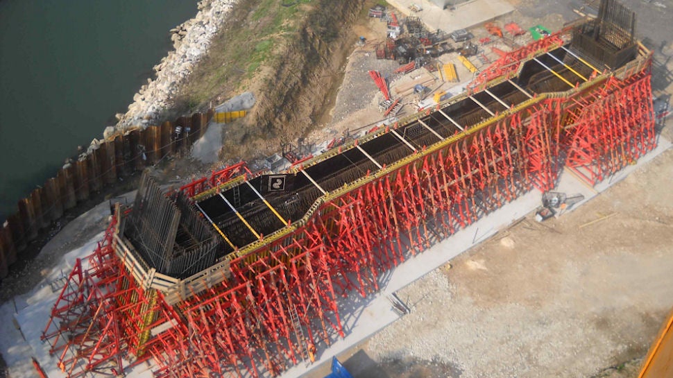 PERI è stata scelta per la realizzazione del ponte strallato sul fiume Bacchiglione a Colzè di Montegalda (VI)