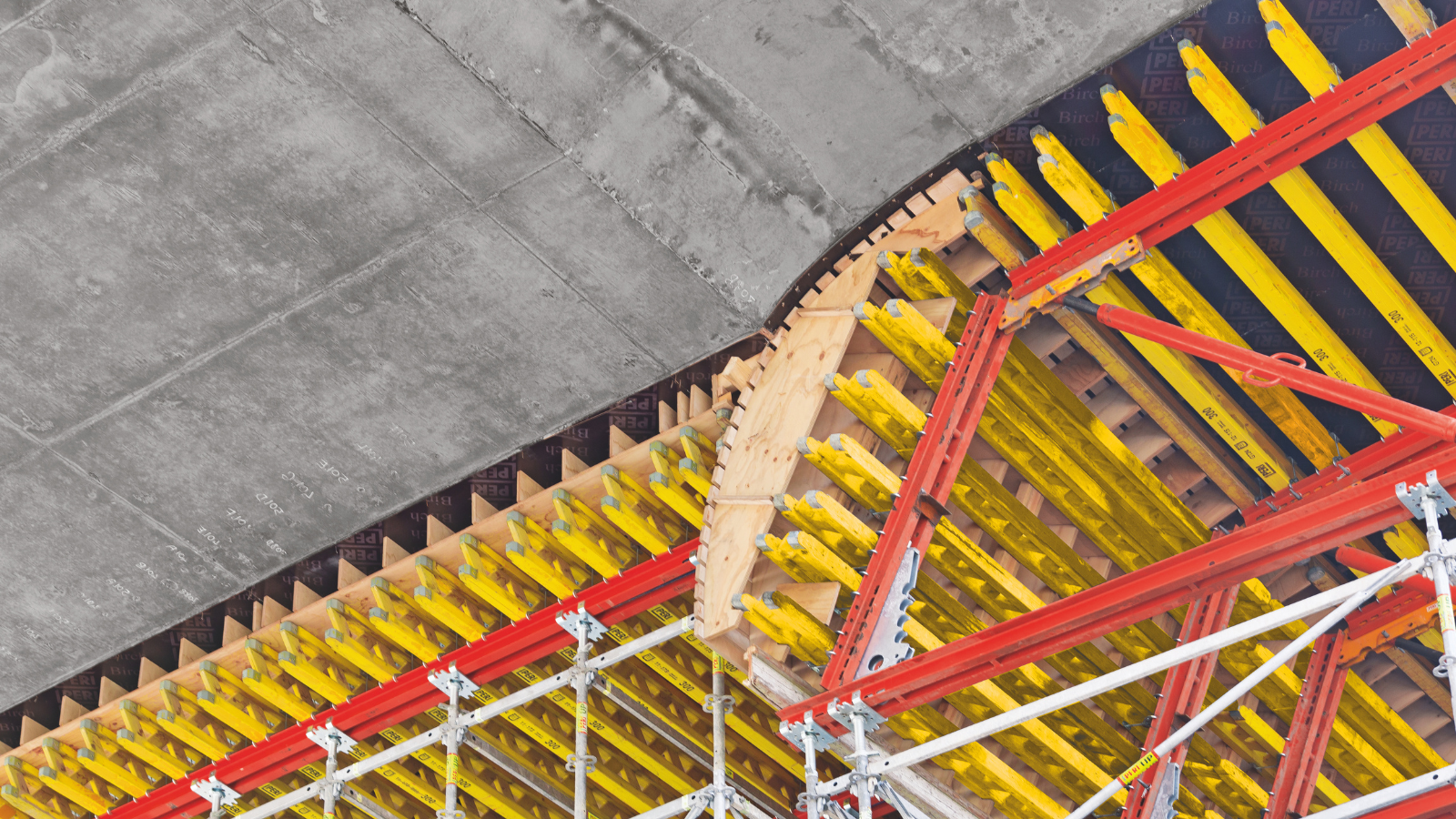 Forskaling for komplekse geometrier – slik planlegger du krevende betongkonstruksjoner