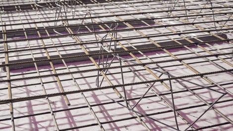 AVI distanční prvky