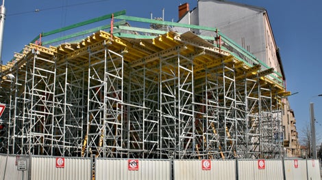 Office Building Argentinská, Praha