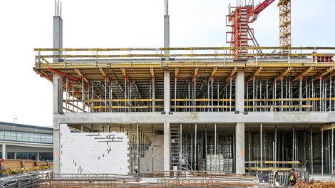 Airport City Gdańsk Zespół budynków biurowo - usługowych z niezbędną infrastrukturą techniczną i drogową - etap I (budynek B I "Alpha") przy ulicy Słowackiego w Gdańsku