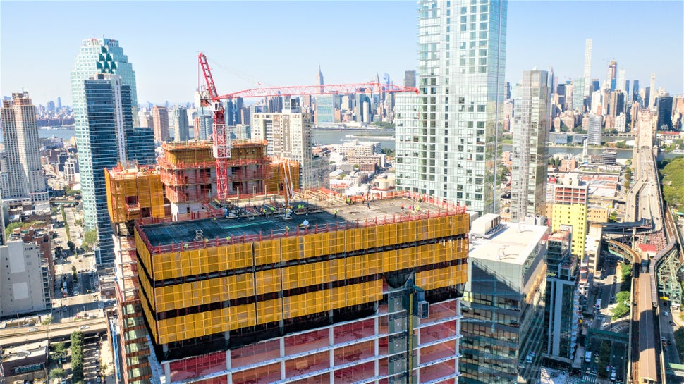 A prestigious new office tower with sweeping views of Long Island City, NY