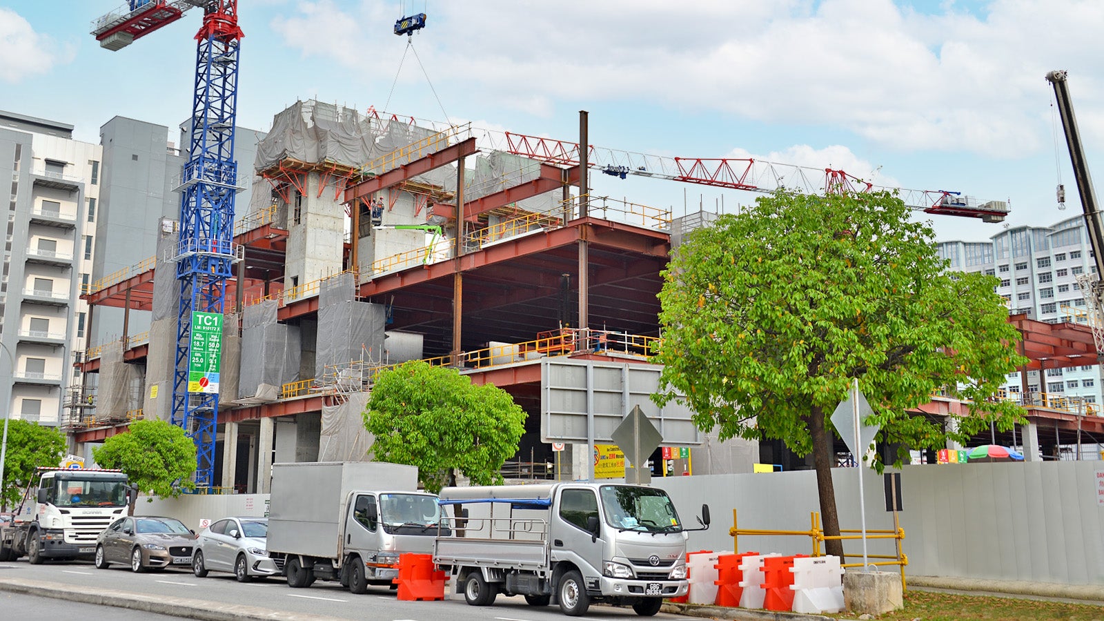 52.1meters total wall height