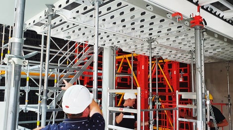 Pokaz systemu ALPHADECK na żywo