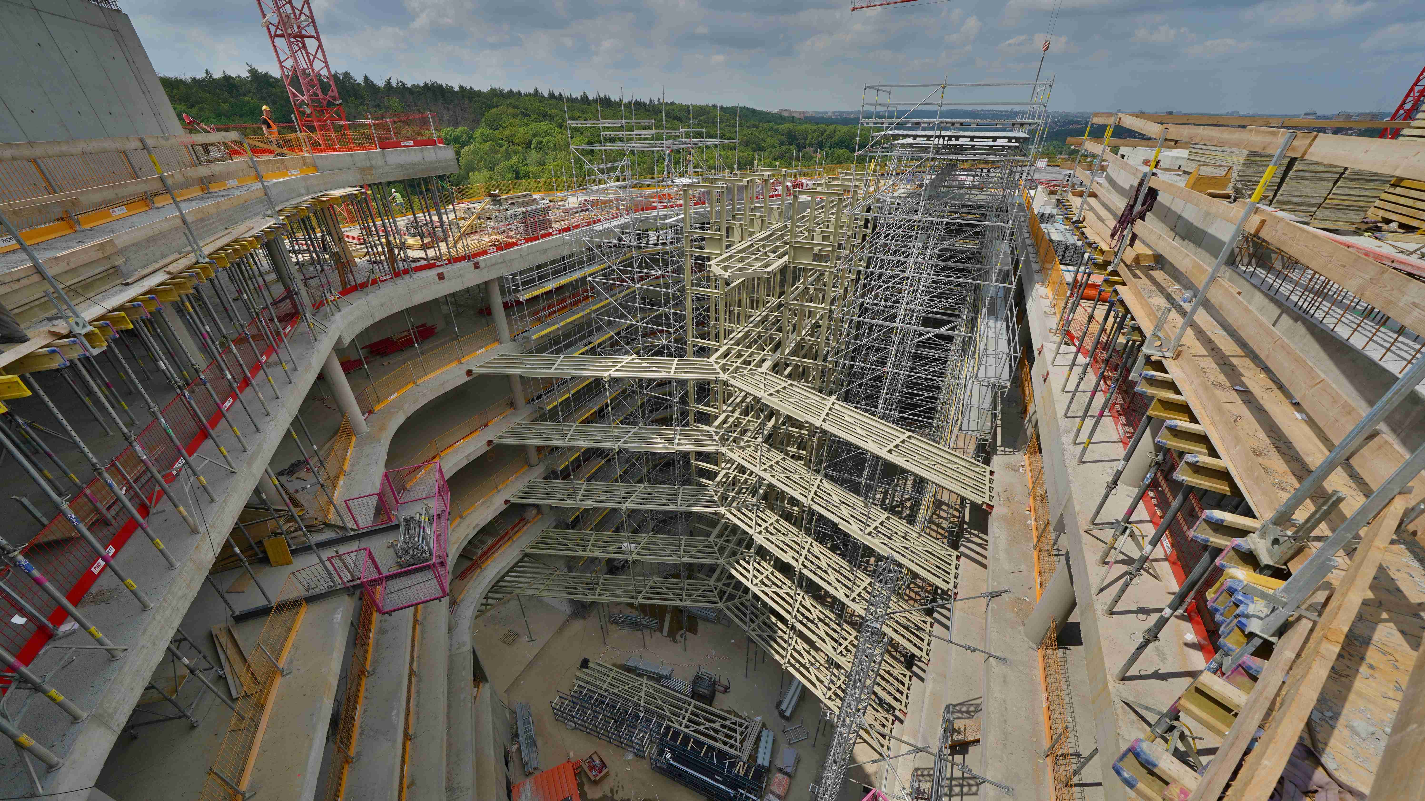 Administrativní budova Roztyly Plaza, Praha