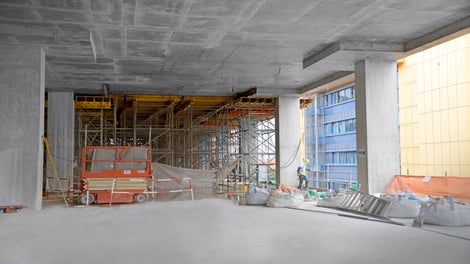 Smooth completion of slab and drop panel casting using PERI UP and PD8 Tableform