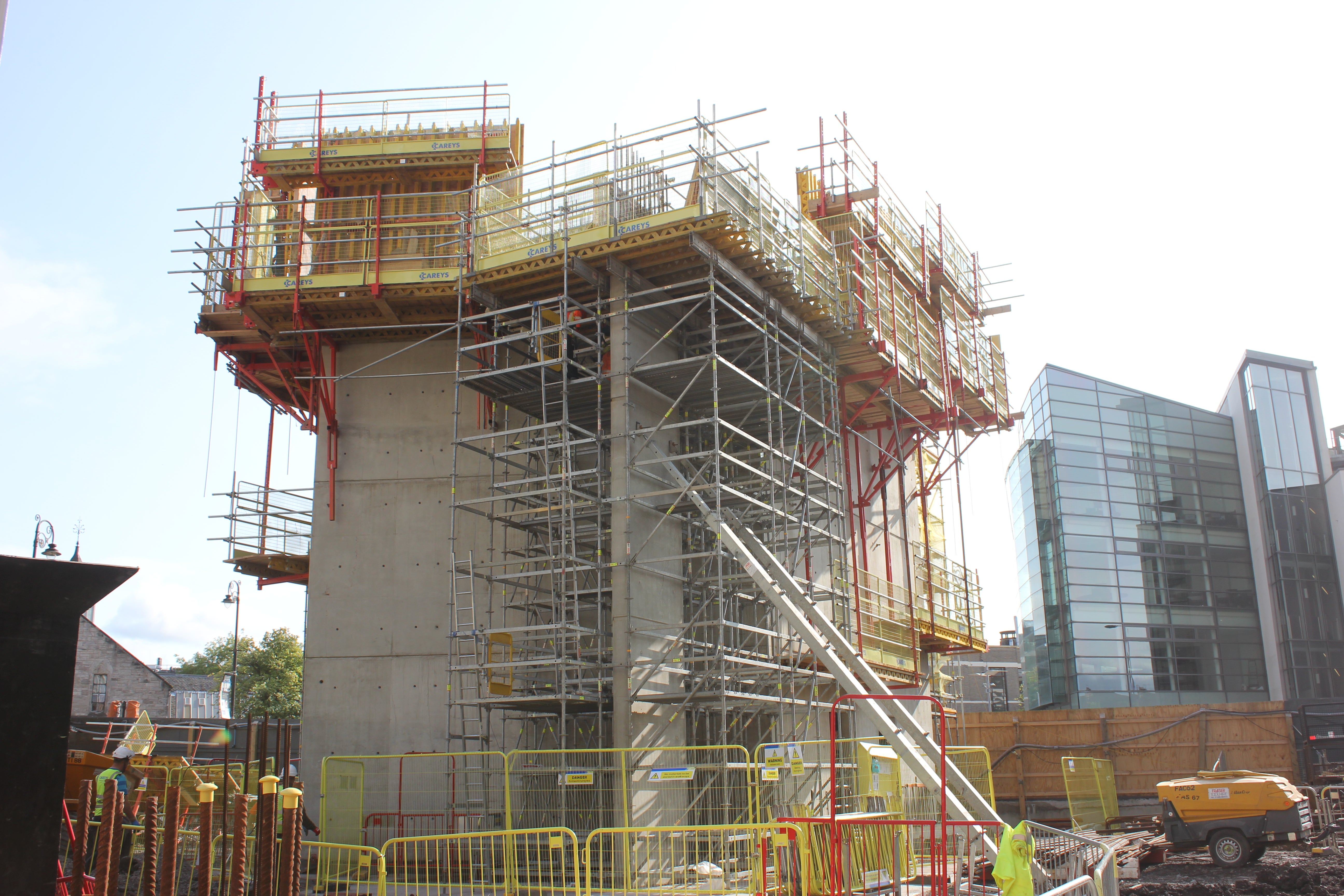 Delivering a high-grade architectural finish for a world-changing university.