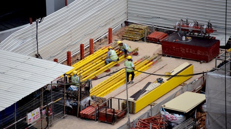 Site crew assembling GT24 Girders for VARIO Column and liftcore panels