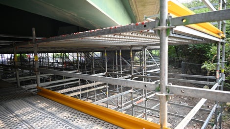 PERI supports IE Access with the delivery of temporary access on Gilbey Bridge.