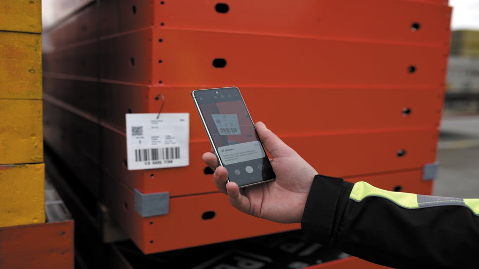 QR-Code scannen und direkt sehen, welche Produkte in welcher Menge im entsprechenden Gebinde vorhanden sind.