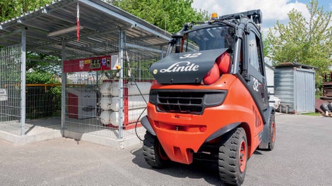 <p>Zah&amp;aacute;jen&amp;iacute; provozu vysokozdvižn&amp;yacute;ch voz&amp;iacute;ků s pohonem na zemn&amp;iacute; plyn.</p><br/>