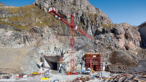 Für die Bauarbeiten bieten PERI und MCE ein durchdachtes Schalungskonzept, einen baubegleitenden Support und Montageunterstützung durch einen Richtmeister.