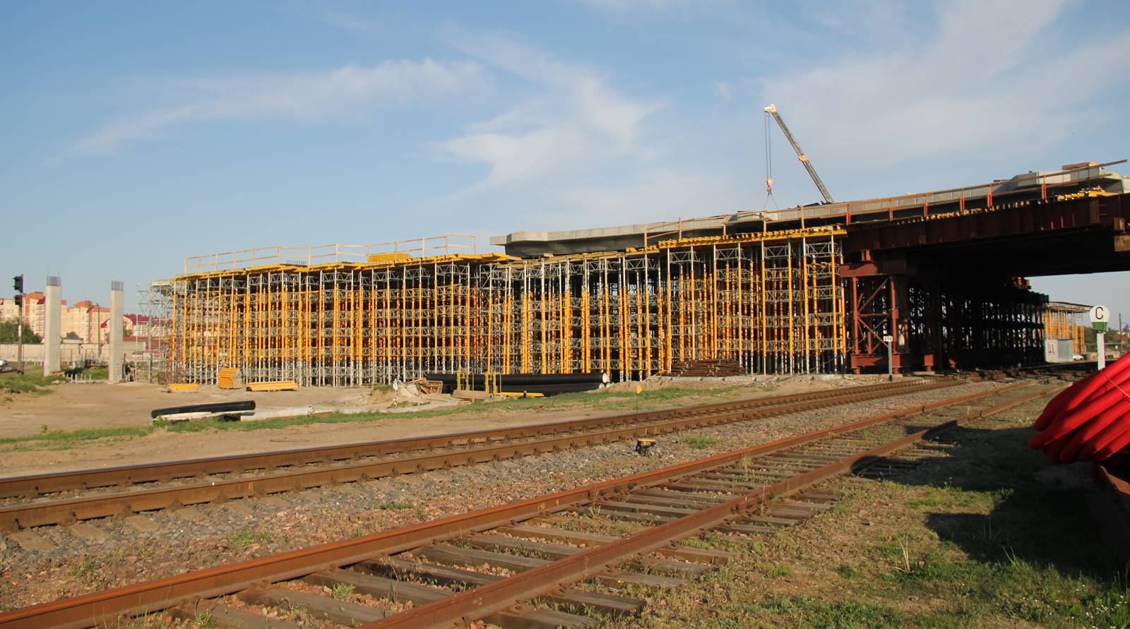 Ведение строительства без остановки движения по железно-дорожным путям