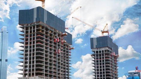 Система RCS поднимается при помощи гидравлики, позволяя тем самым освободить кран 