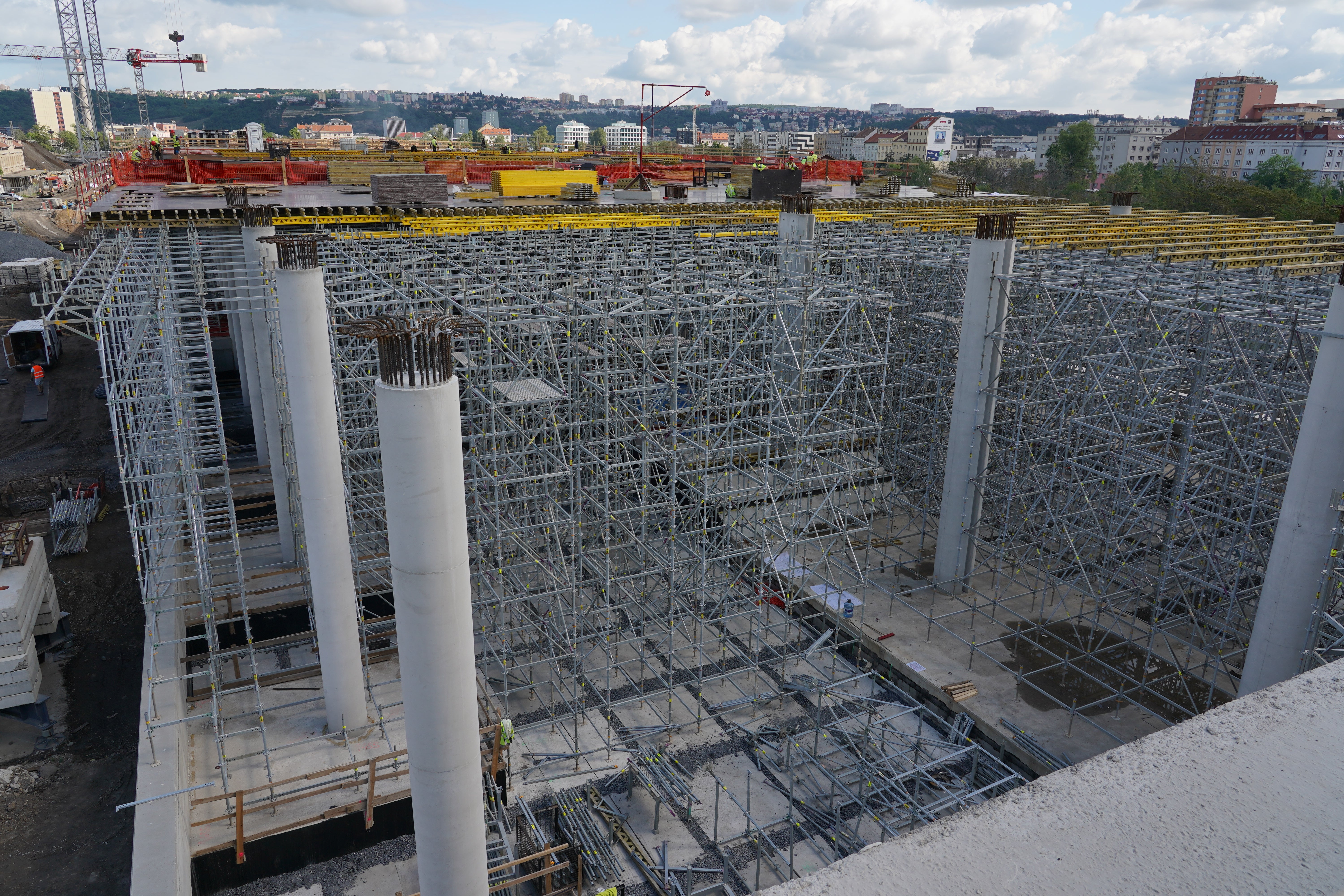 PERI zajistilo bezchybné digitální řešení a včasné dodávky bednění a lešení na stavbu v průběhu celé výstavby