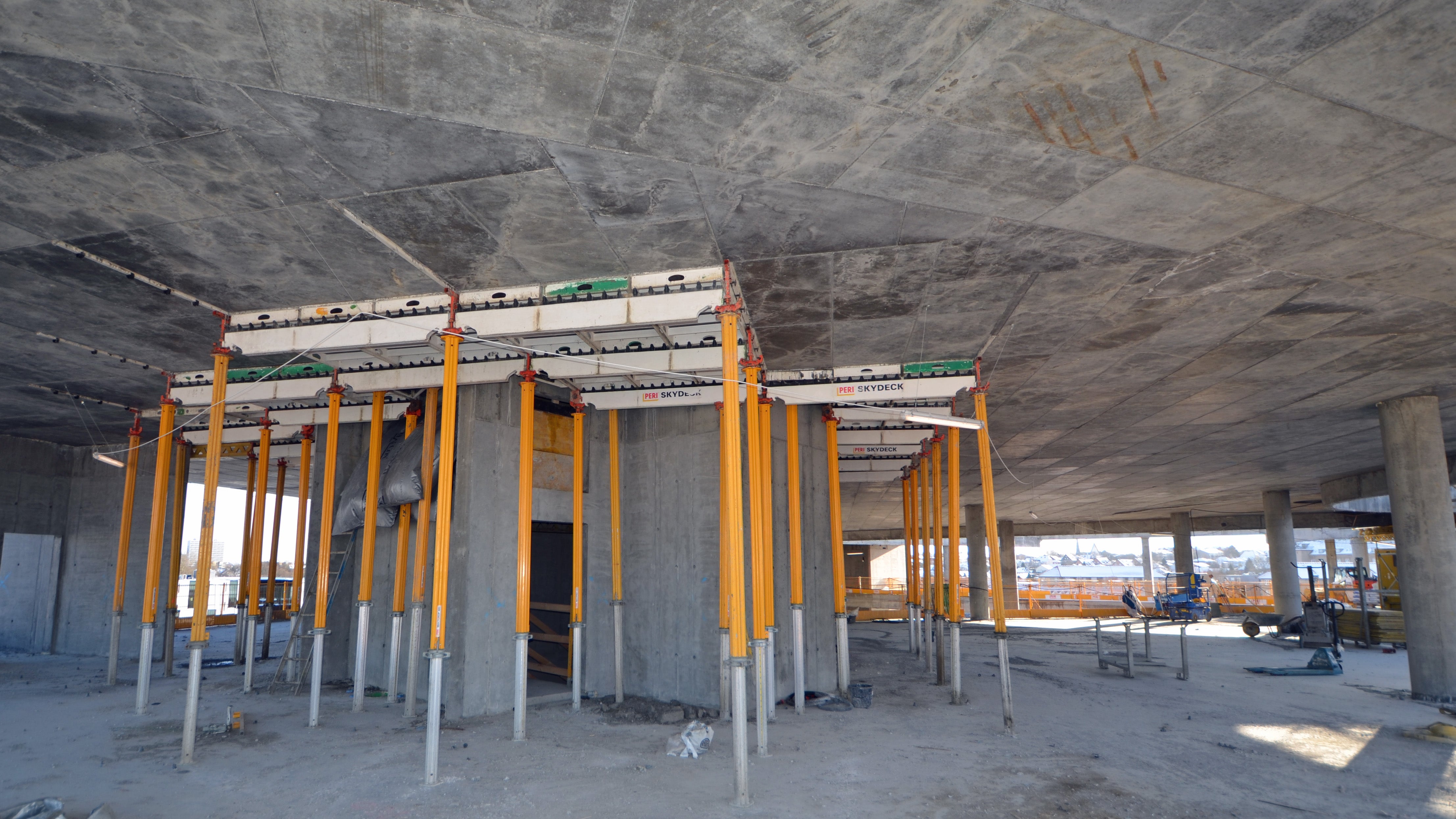 SDU Kolding - SKYDECK med MULTIPROPPER.