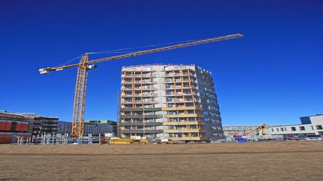 Berliininpiha valmistui arkkitehtikilpailun voittaneen suunnitelman mukaisesti.