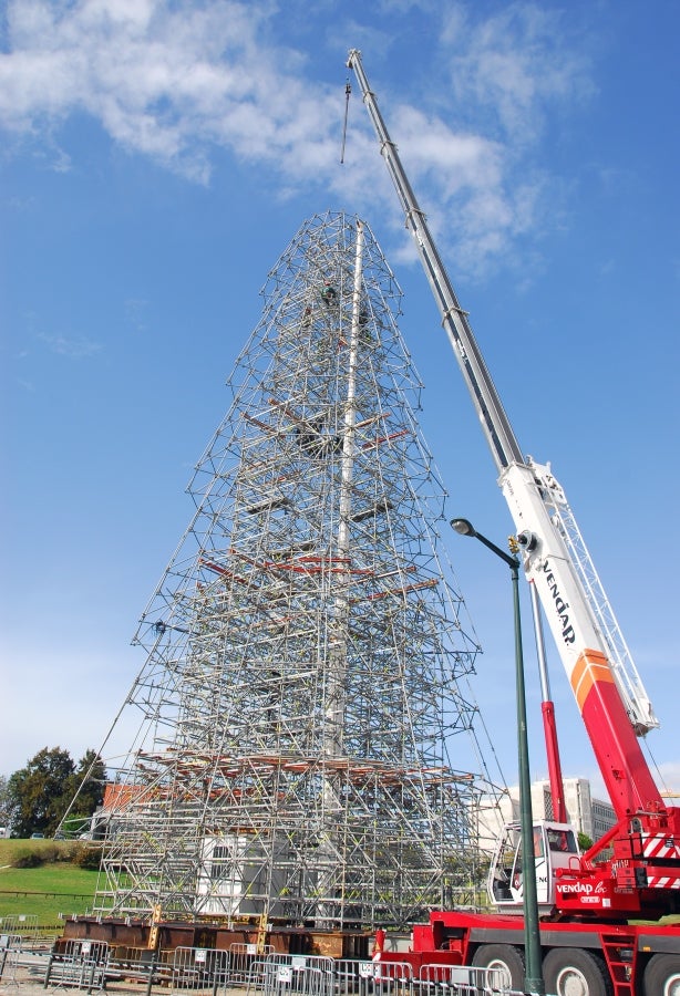 Montagem: Elevação dos troços<br/>