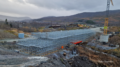 PERI UP stillas som midlertidig undersøttelse