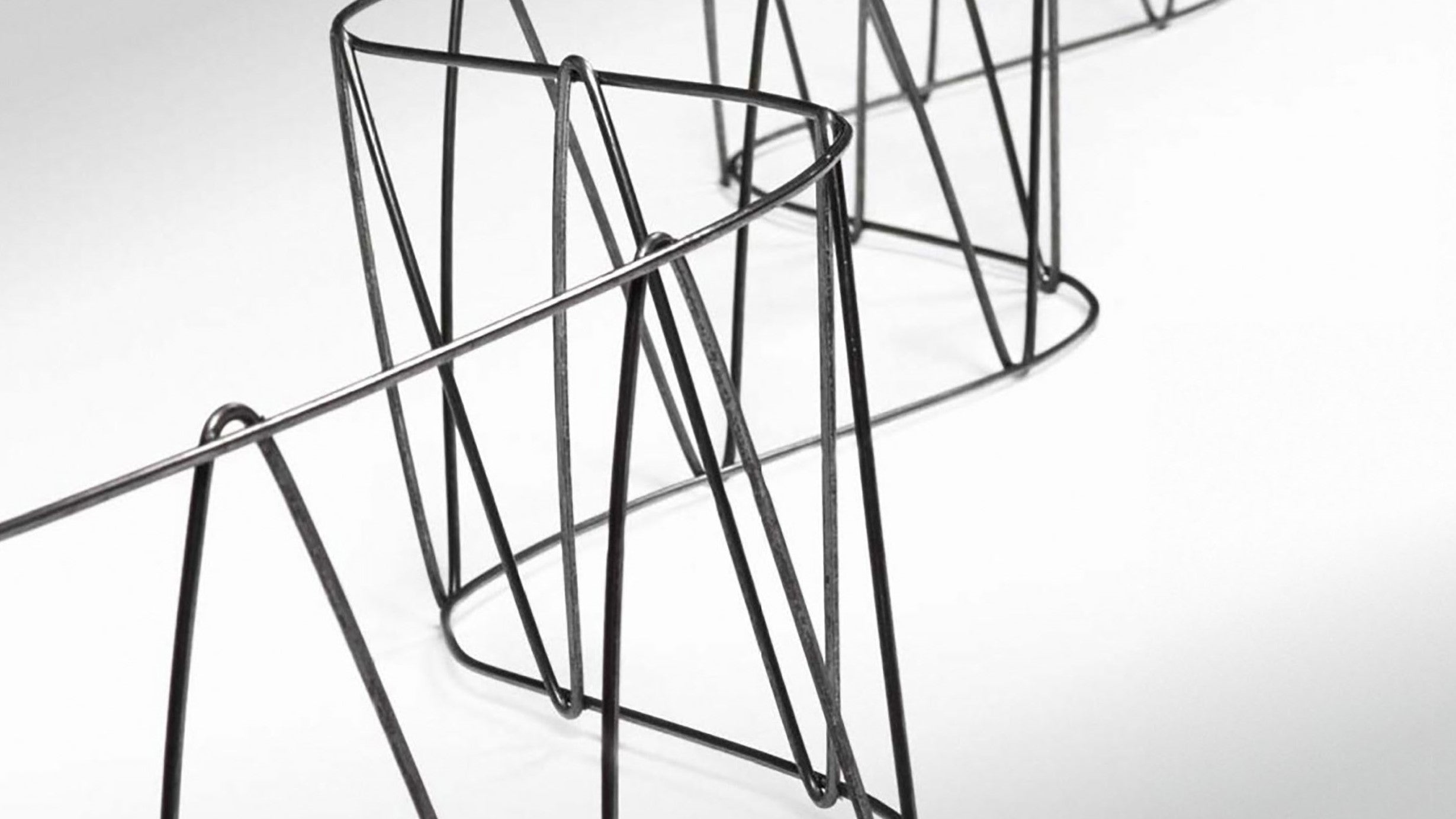 Metāla starpsietu stiegrojuma ierobežotāji / distanceri.