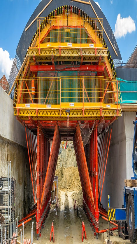 Tunel dužine 278 m zajedno sa novih 12 km deonice auto-puta Miloš Veliki će značajno rasteretiti saobraćaj kroz Čačak