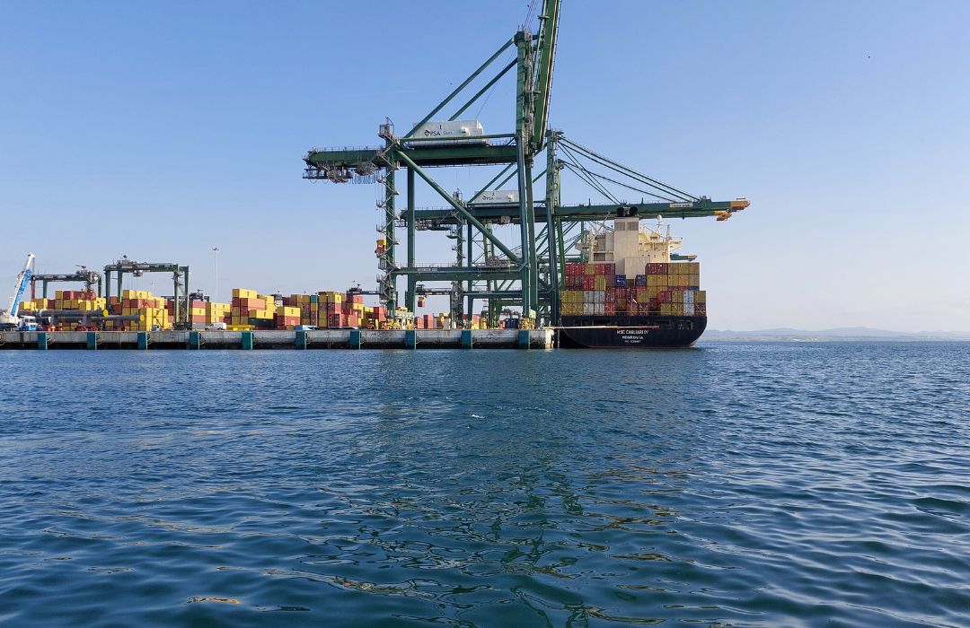 Renovação do Cais 4TMS em Terminal de Movimentação de Liquefeitos Criogénicos